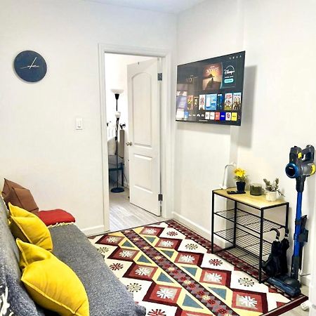Homelike Suites In The Heart Of China Town 뉴욕 외부 사진