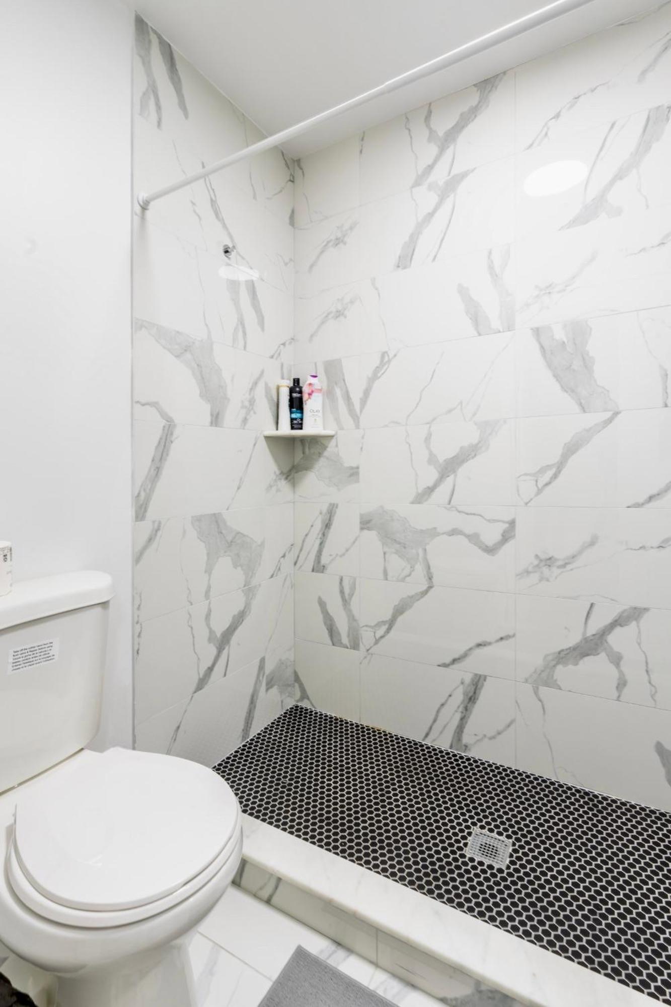 Homelike Suites In The Heart Of China Town 뉴욕 외부 사진